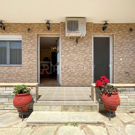 Private Paradise In Nikiti Exterior foto