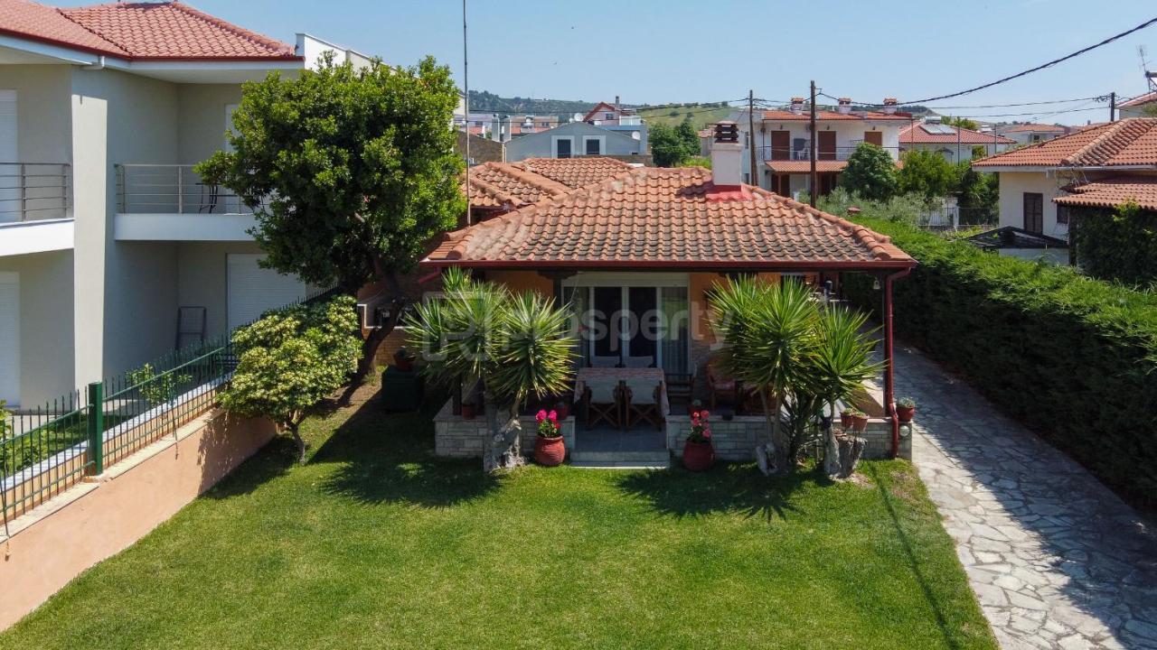 Private Paradise In Nikiti Exterior foto
