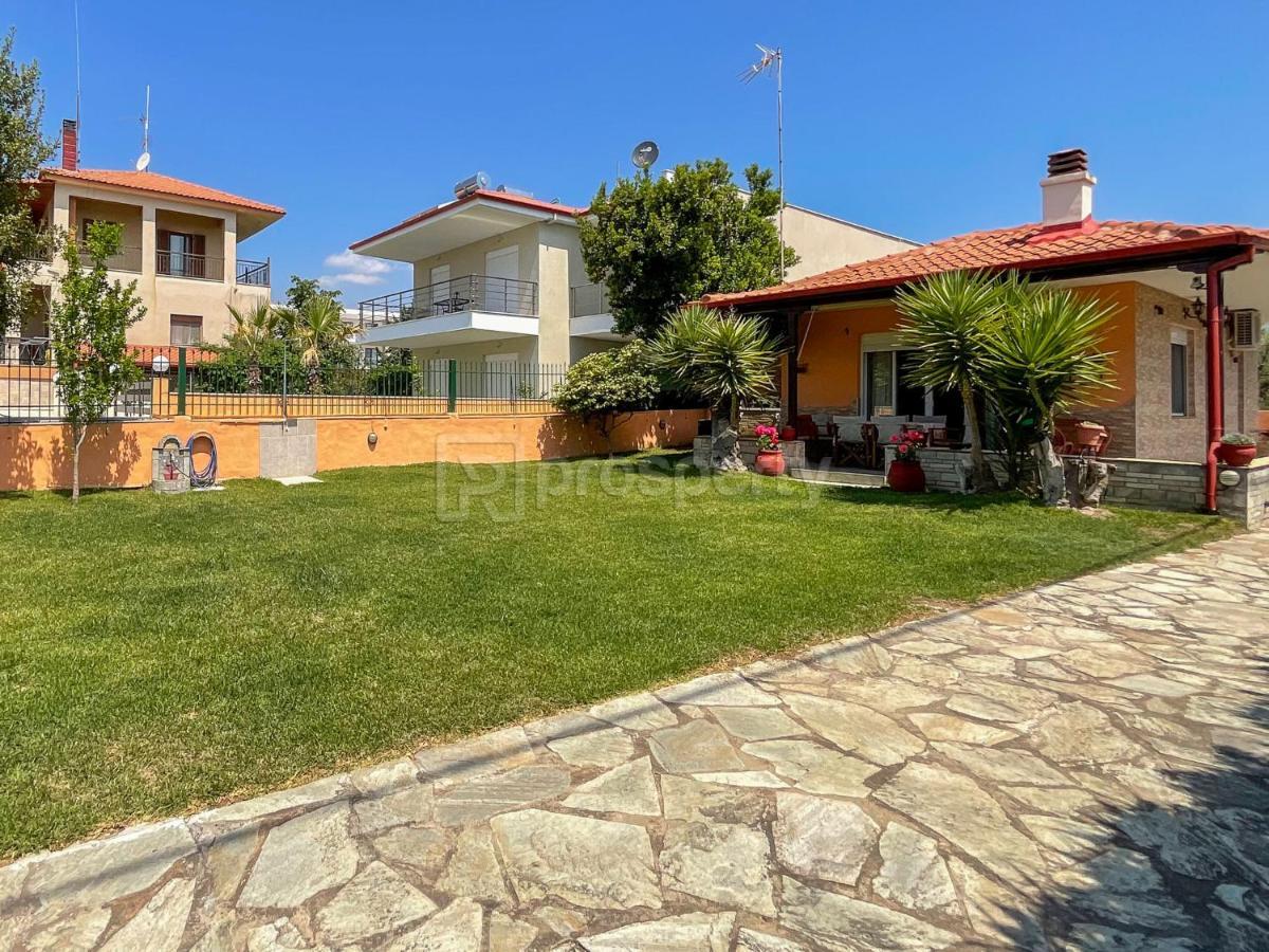 Private Paradise In Nikiti Exterior foto